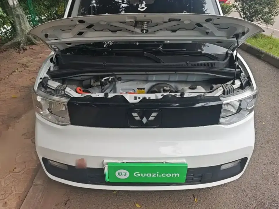 Wuling MINIEV