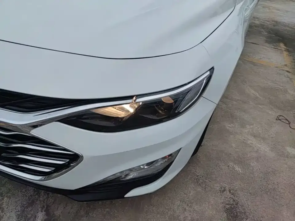 Chevrolet Malibu XL