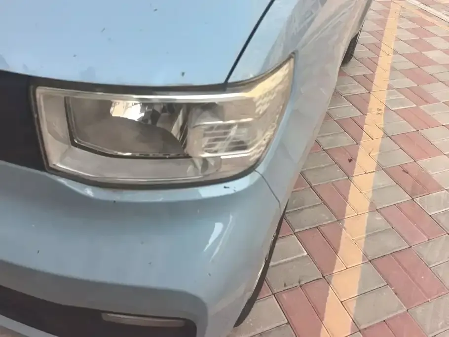 Wuling MINIEV