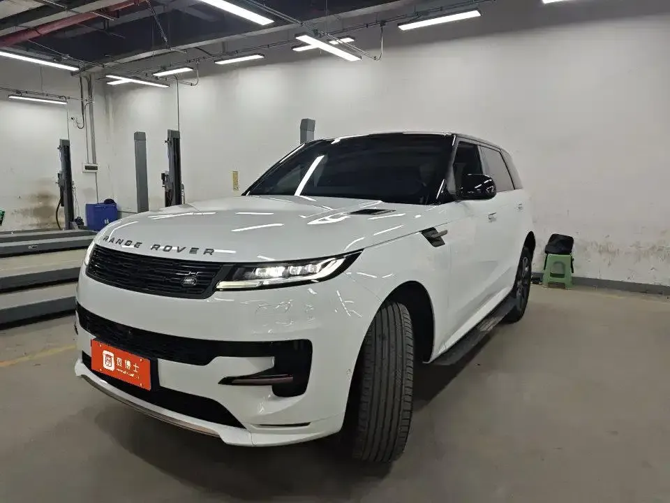 Land Rover Sport