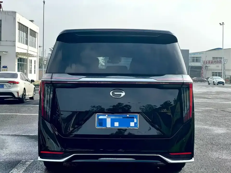GAC Trumpchi M8
