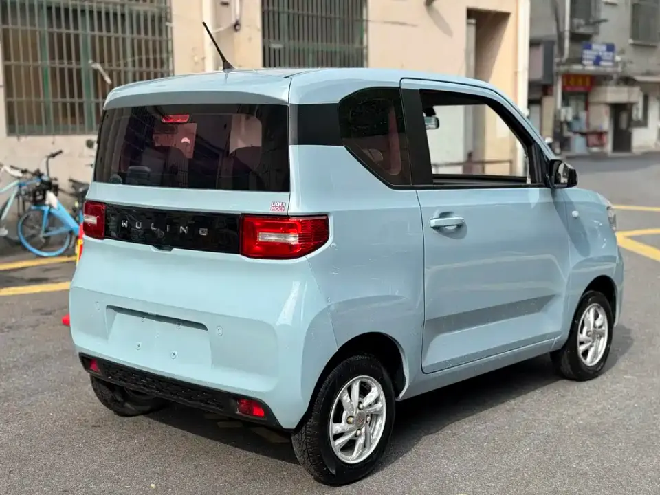Wuling MINIEV