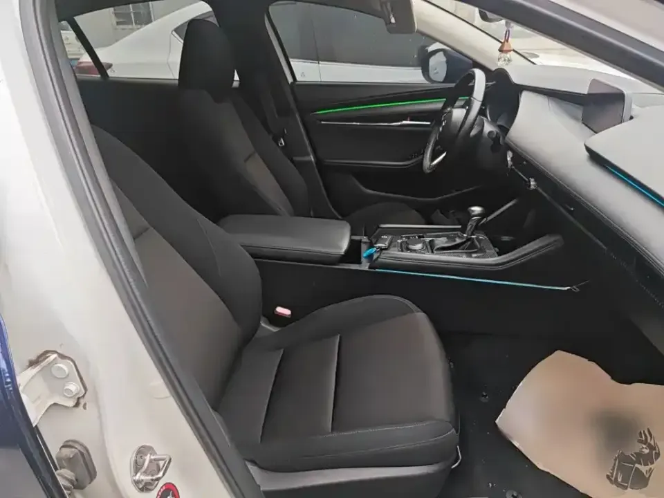 Mazda 3 Axela