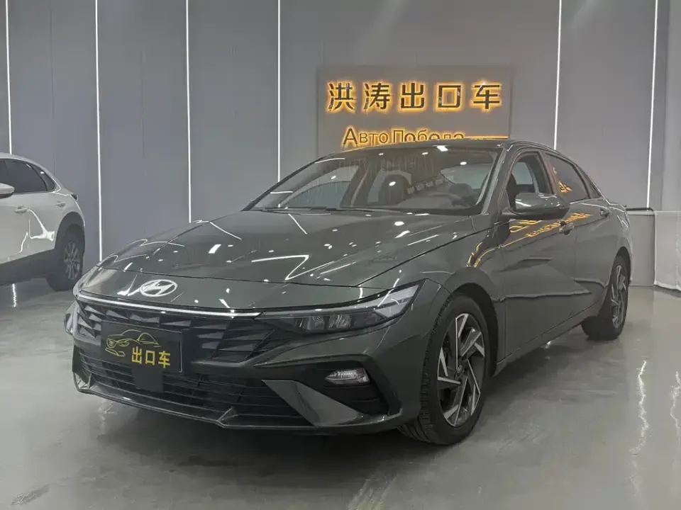 Hyundai Elantra