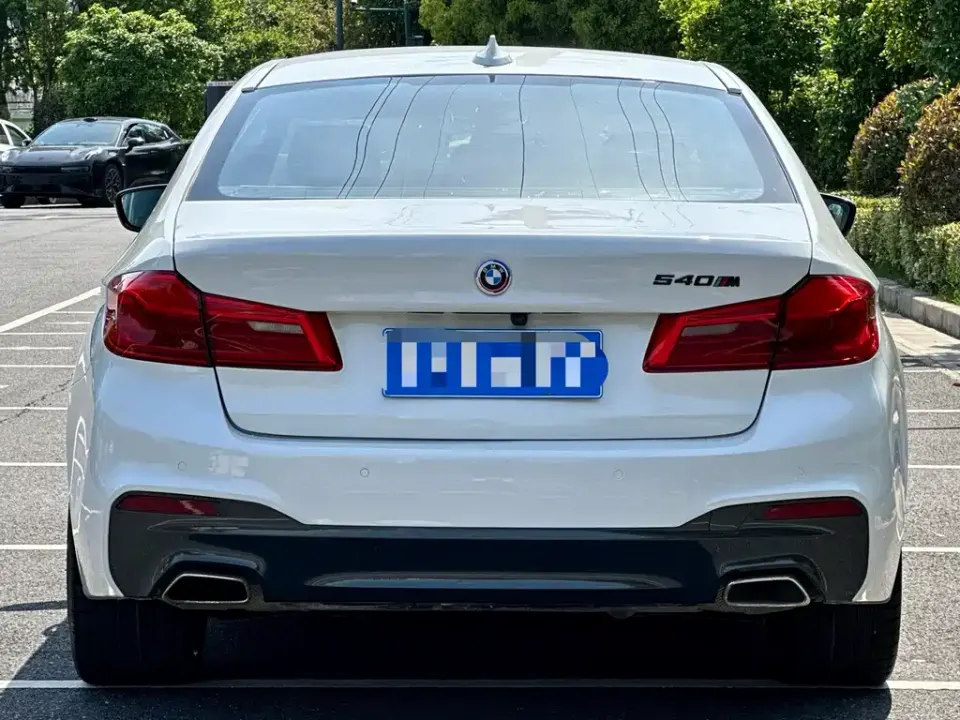 BMW 5 Series (Import)