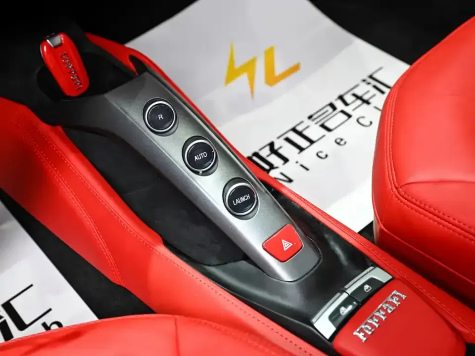 Ferrari 488