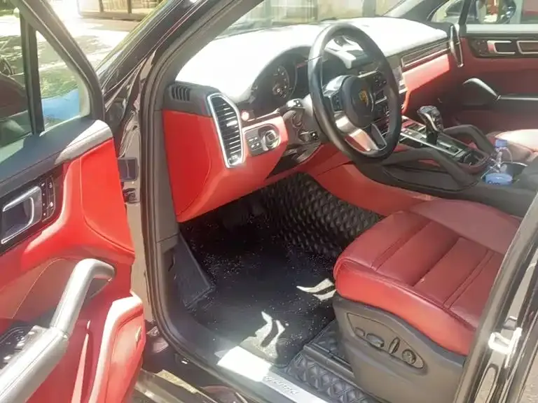 Porsche Cayenne Hybrid