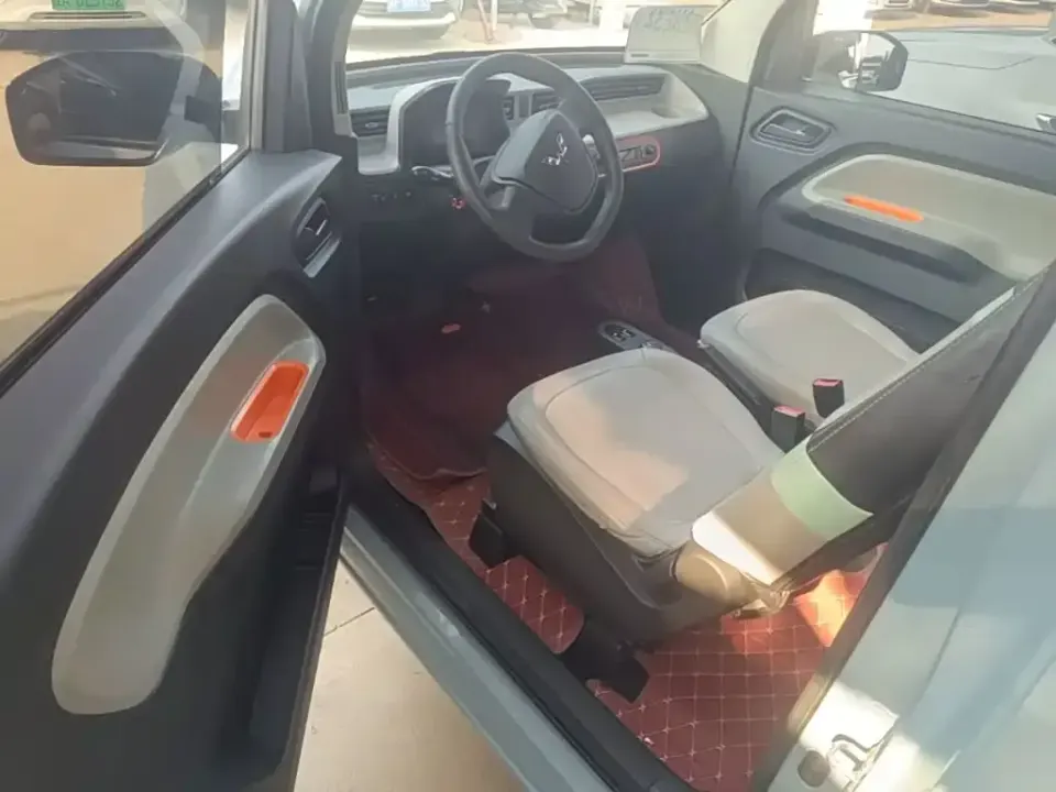 Wuling MINIEV