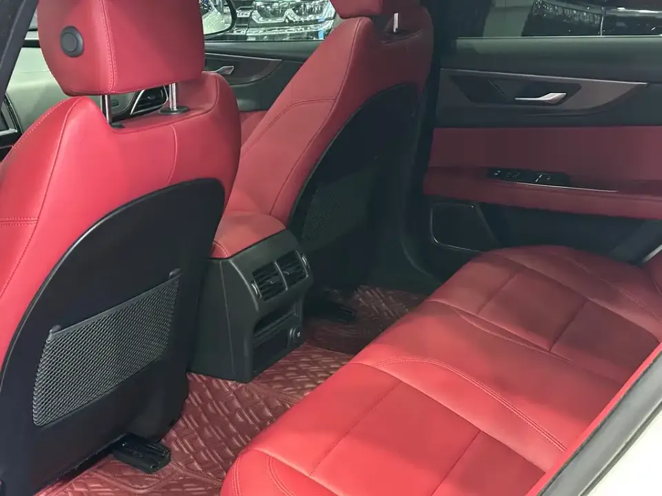 Jaguar XEL