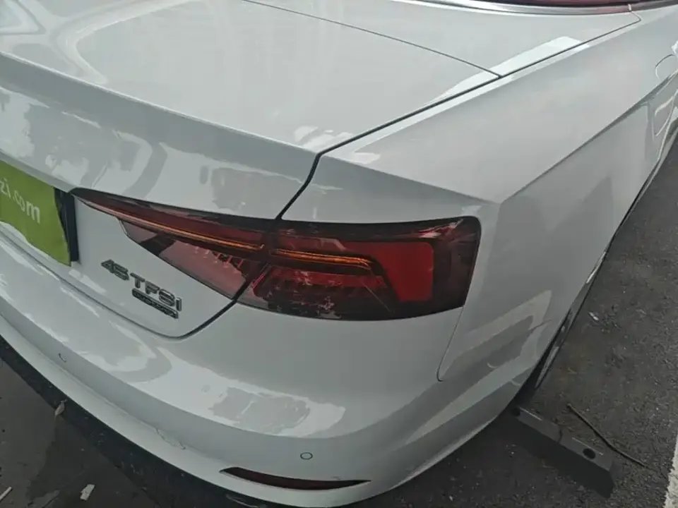 Audi A5 (Import)