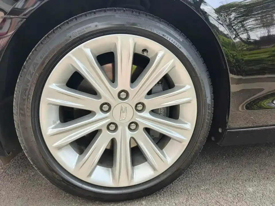 Cadillac ATS-L