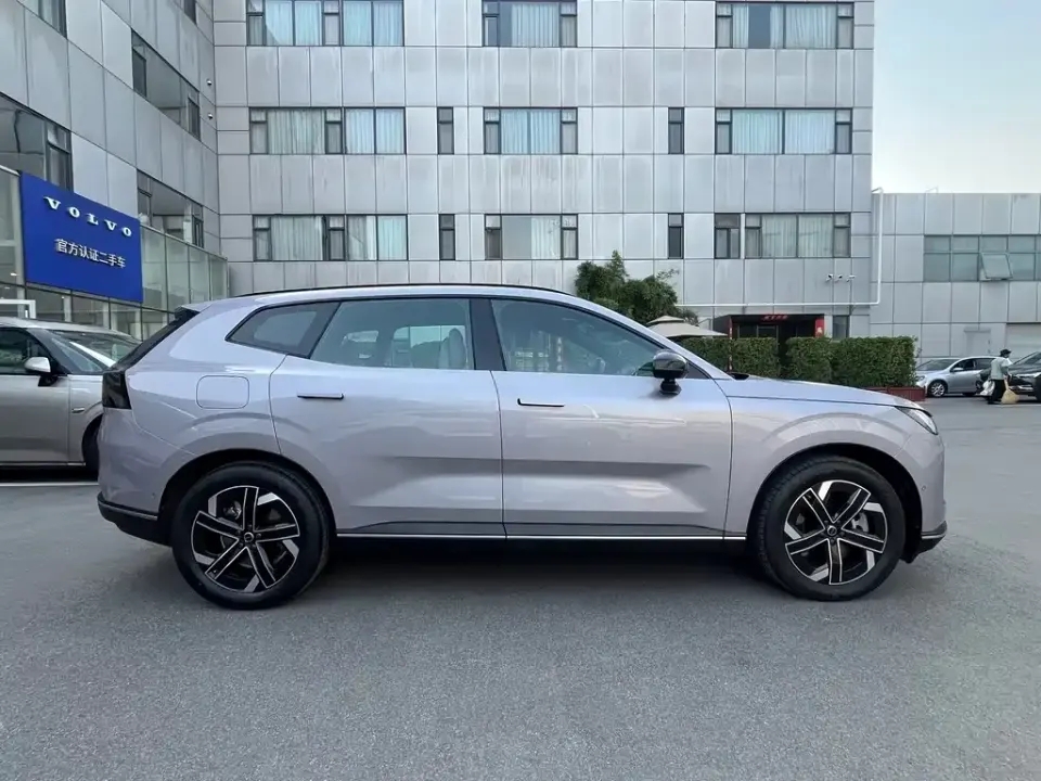 Volvo XC70 PHEV