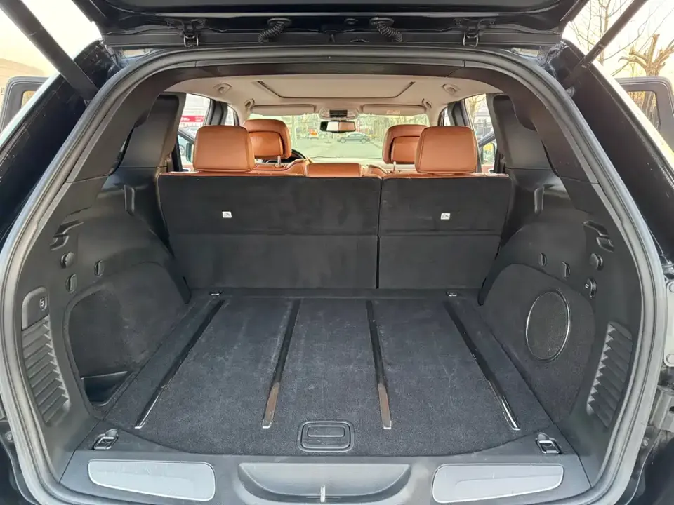 Jeep Grand Cherokee (Import)