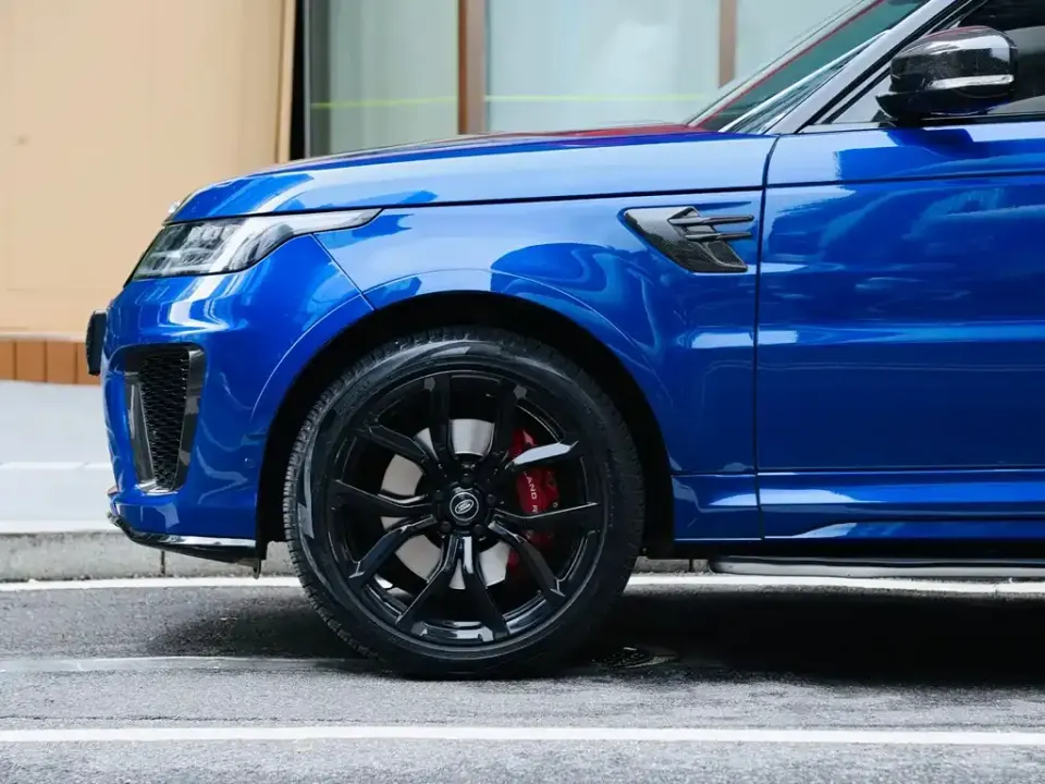 Land Rover Sport