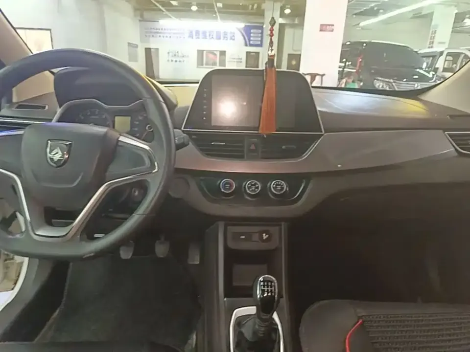 Baojun 310W
