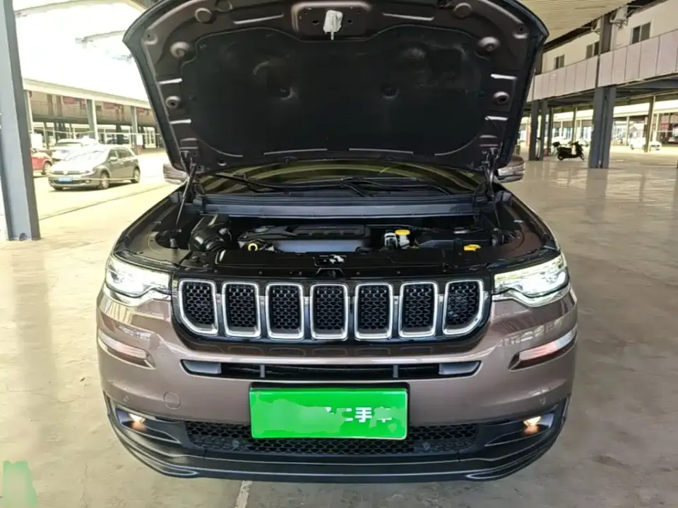 Jeep Commander