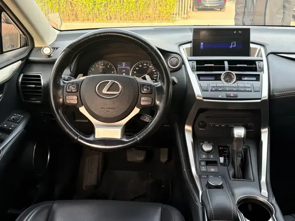 Lexus NX