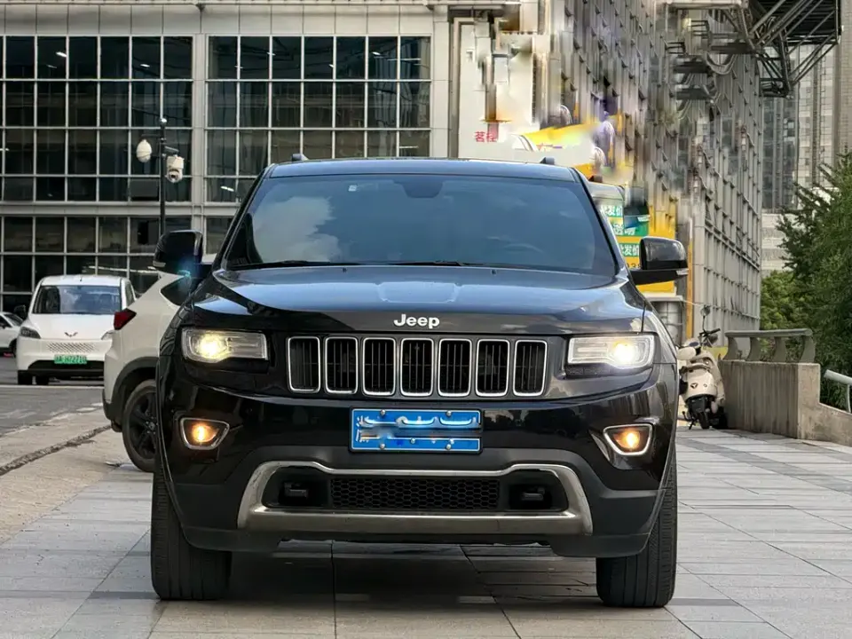 Jeep Grand Cherokee (Import)