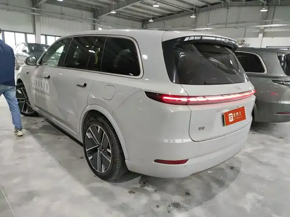 Li Li L9
