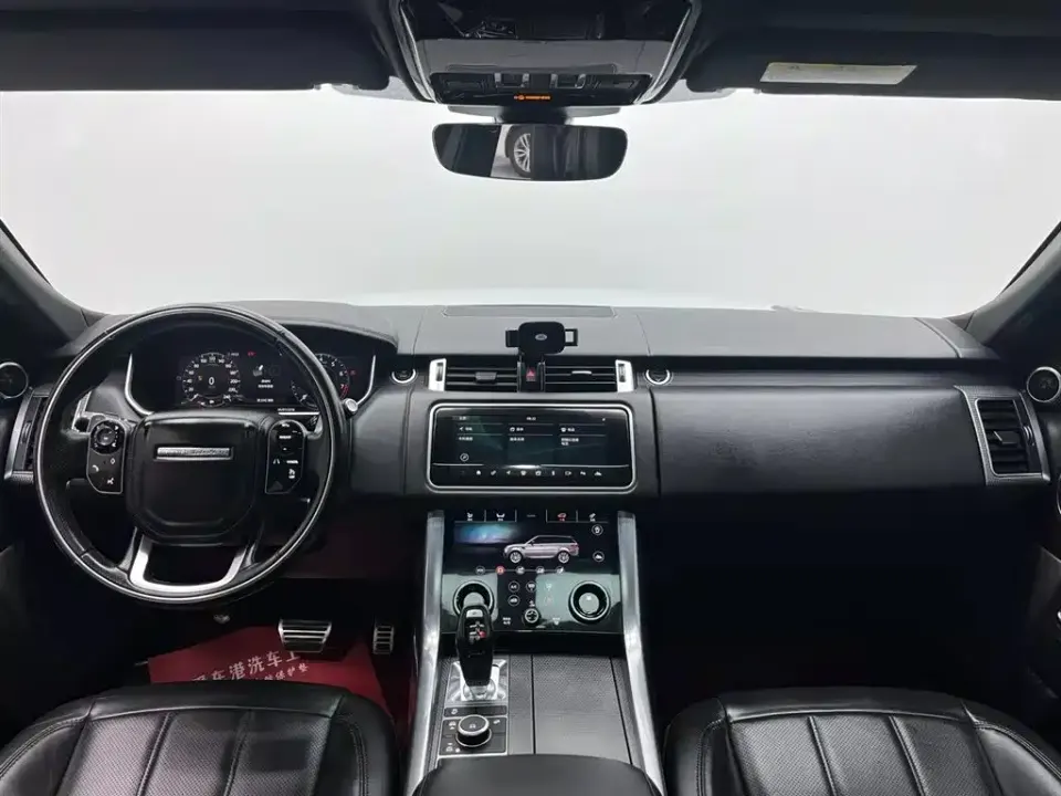 Land Rover Sport
