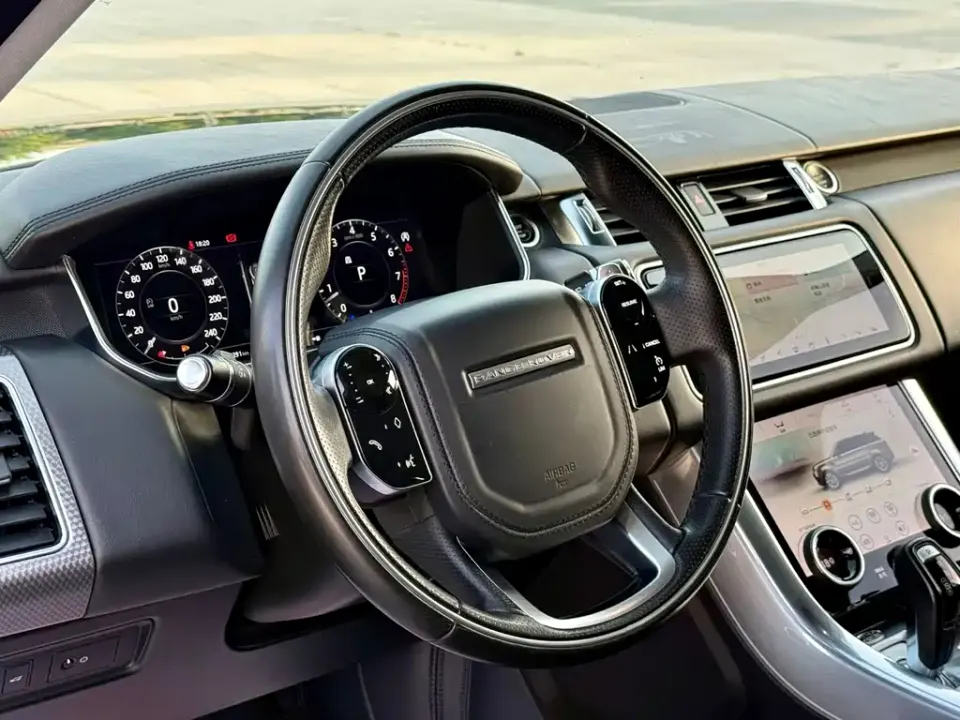 Land Rover Sport