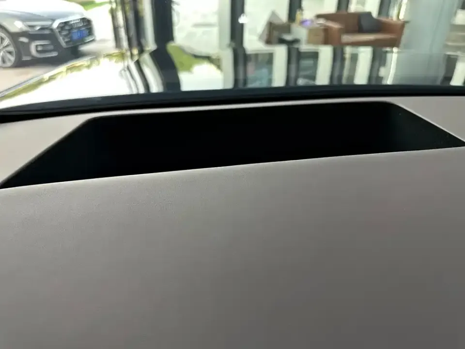 Nio ES9