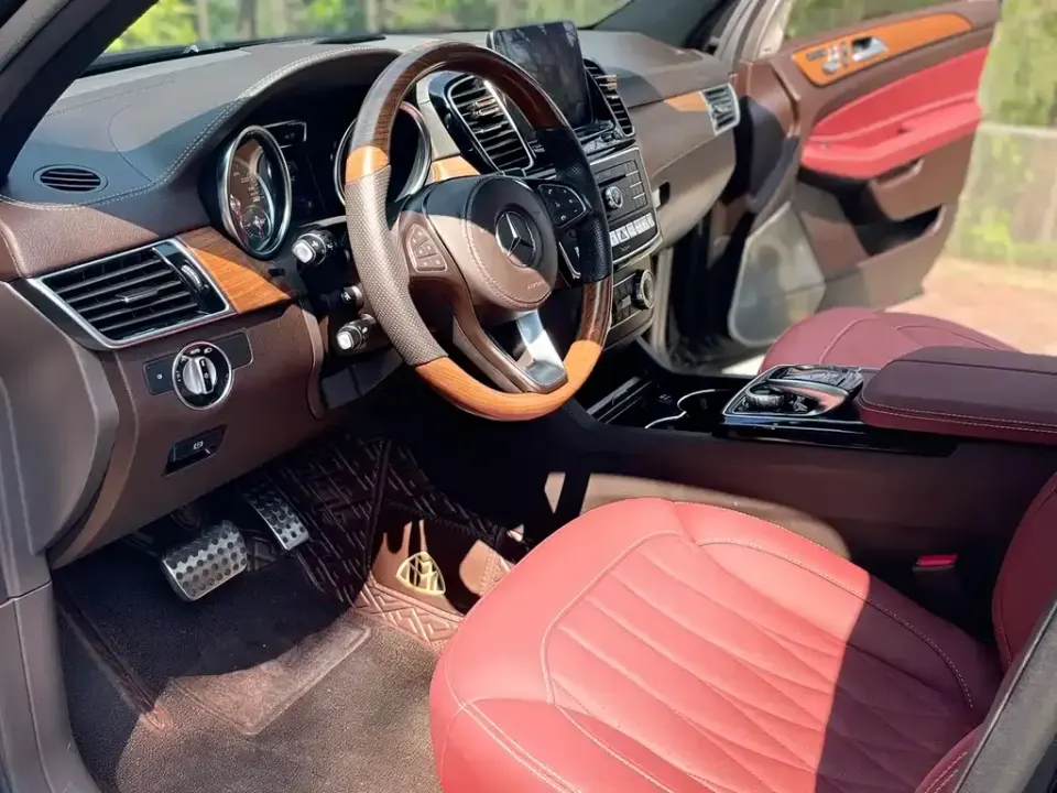 Mercedes-Benz GLS