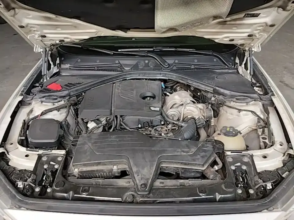 BMW 1 Series (Import)