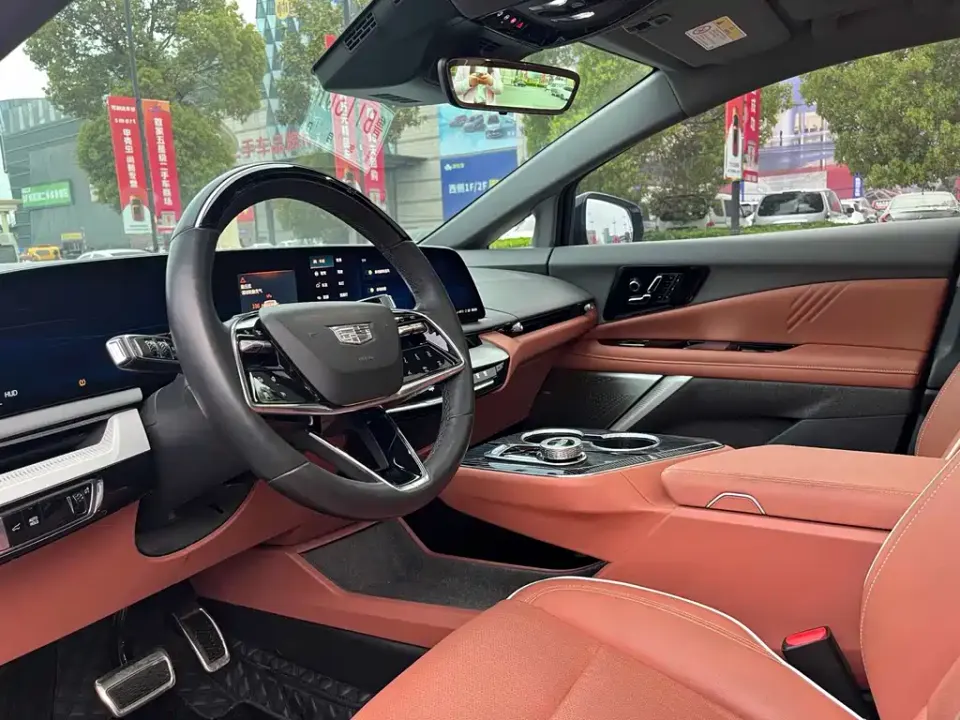 Cadillac IQ