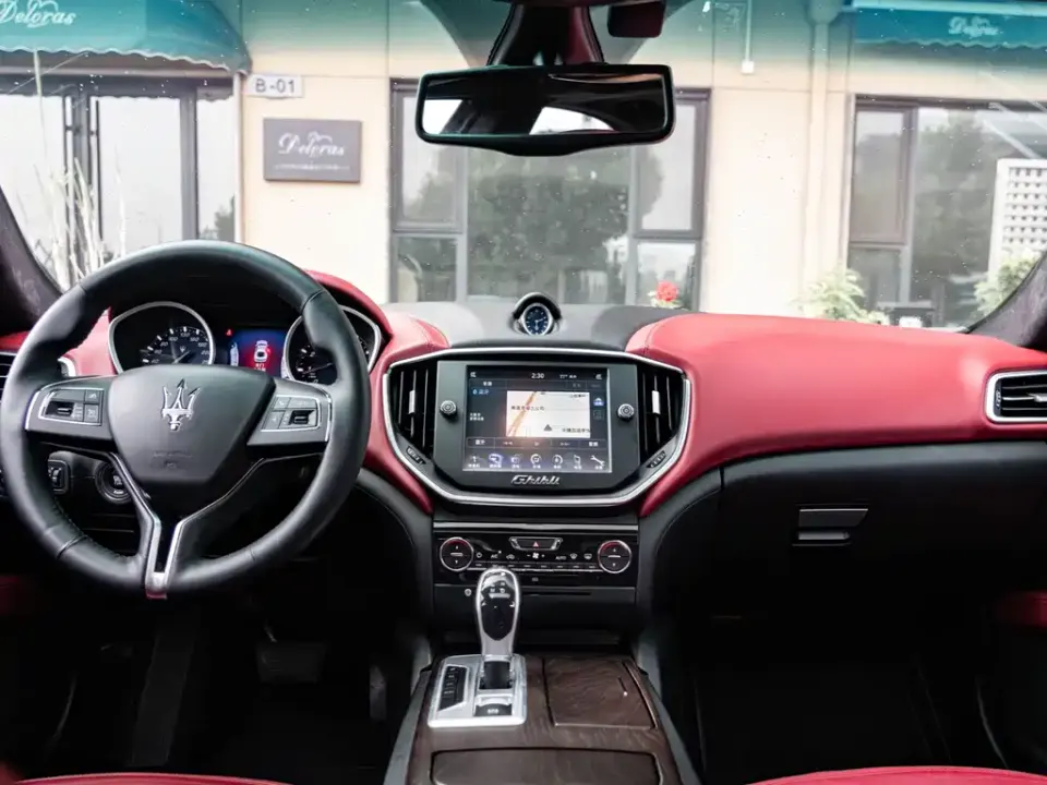 Maserati Ghibli