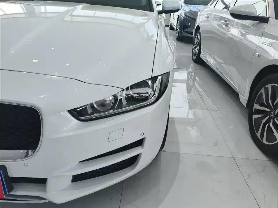 Jaguar XEL