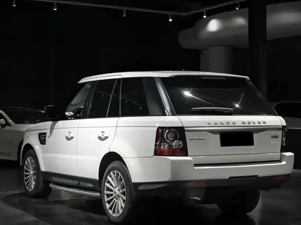 Land Rover Sport