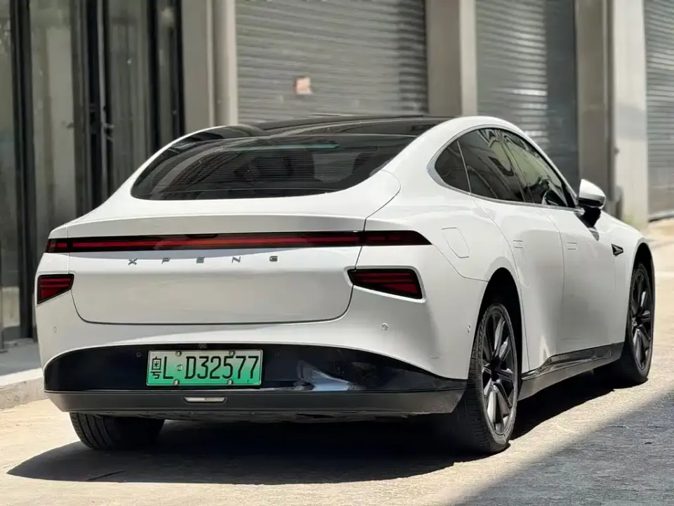 Xpeng P7