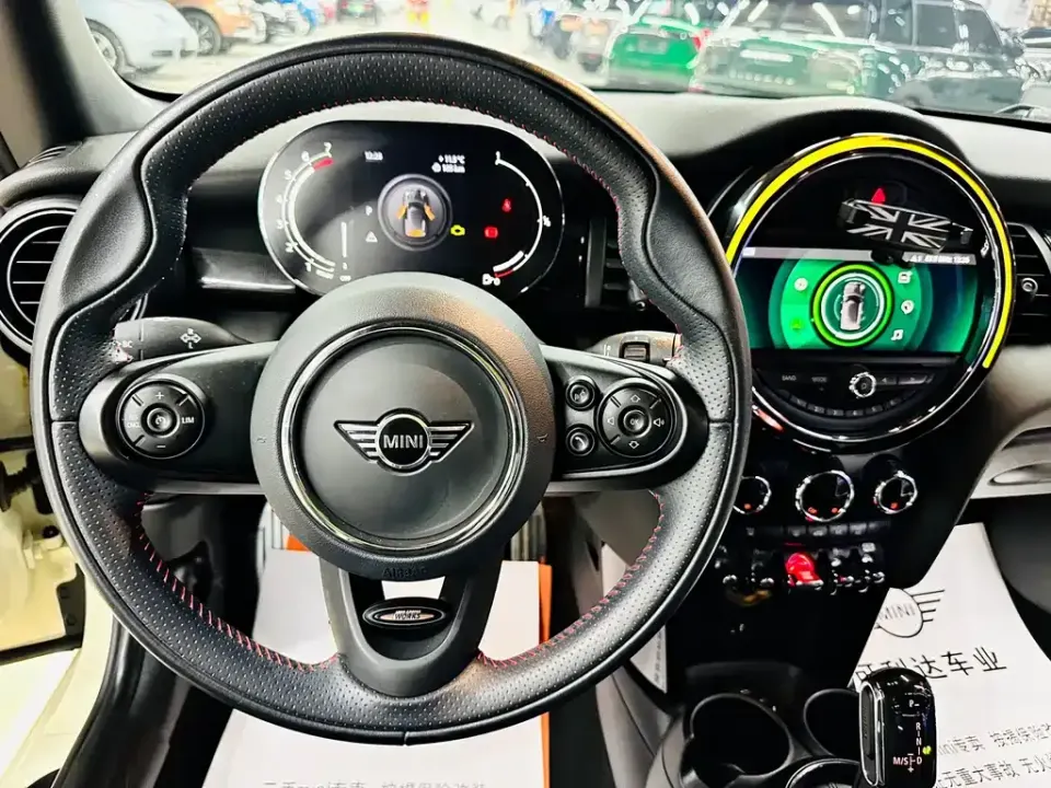 MINI Mini