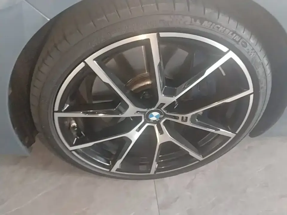 BMW 8 Series