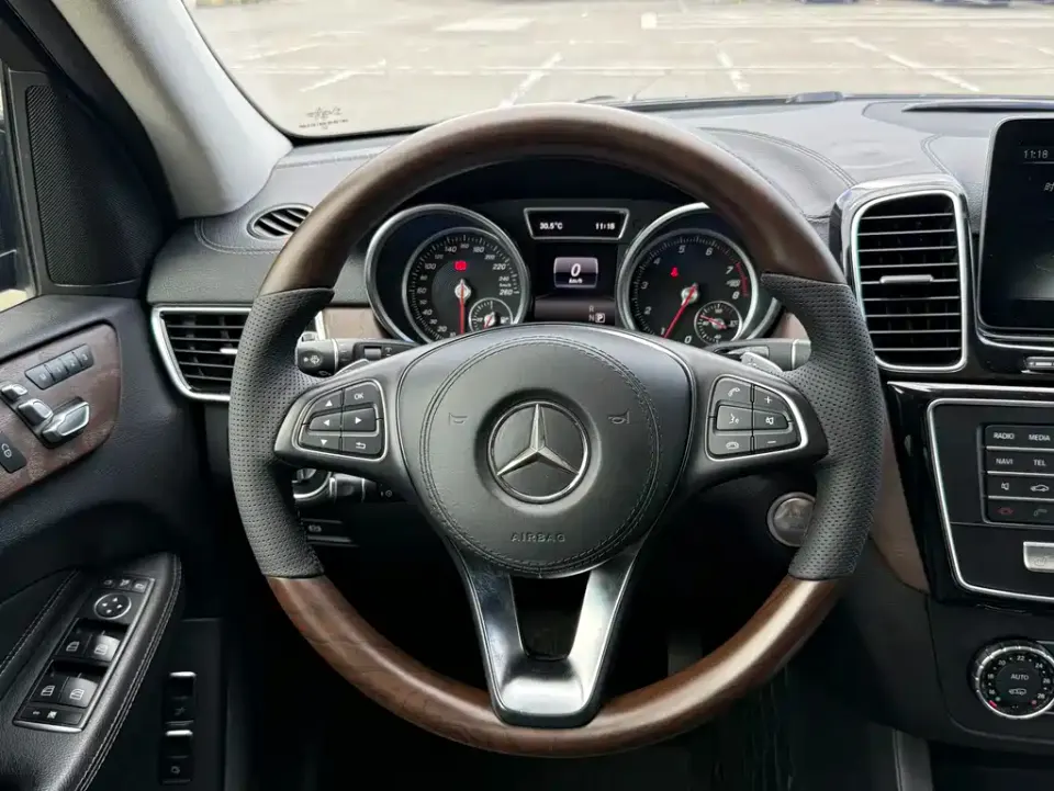 Mercedes-Benz GLS
