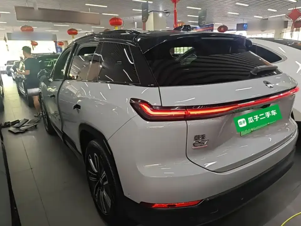 Nio ES7