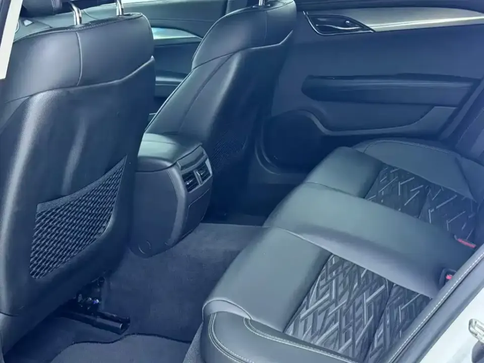 Cadillac ATS-L