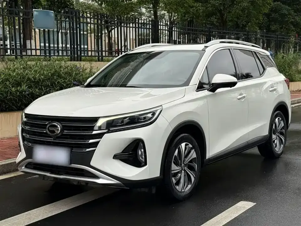 GAC Trumpchi GS4