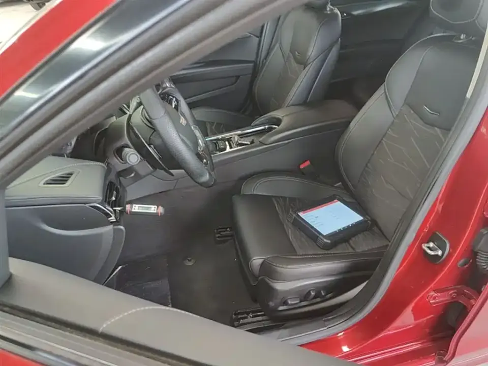 Cadillac ATS-L