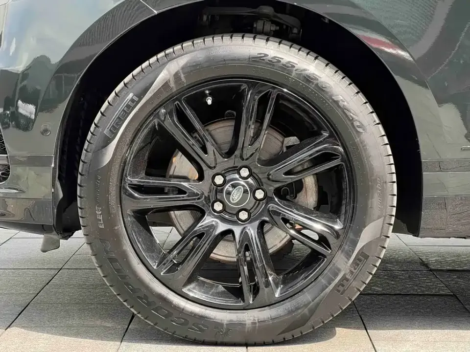 Land Rover Velar