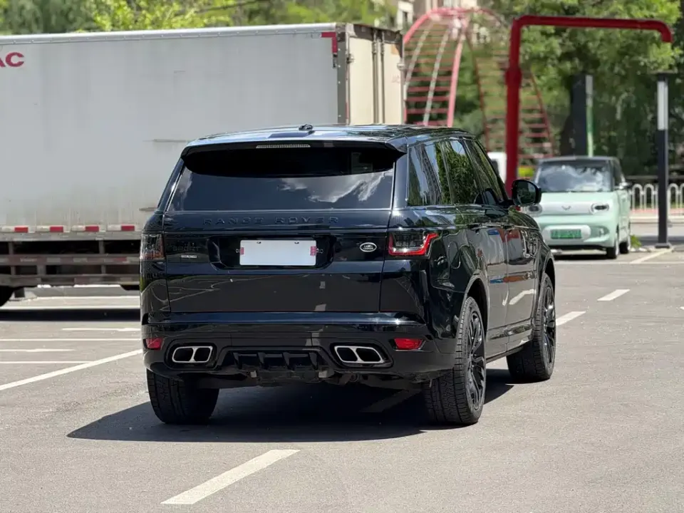Land Rover Sport