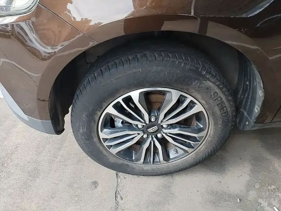 Geely Vision X6
