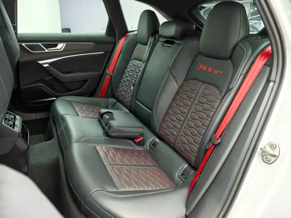 Audi RS 6