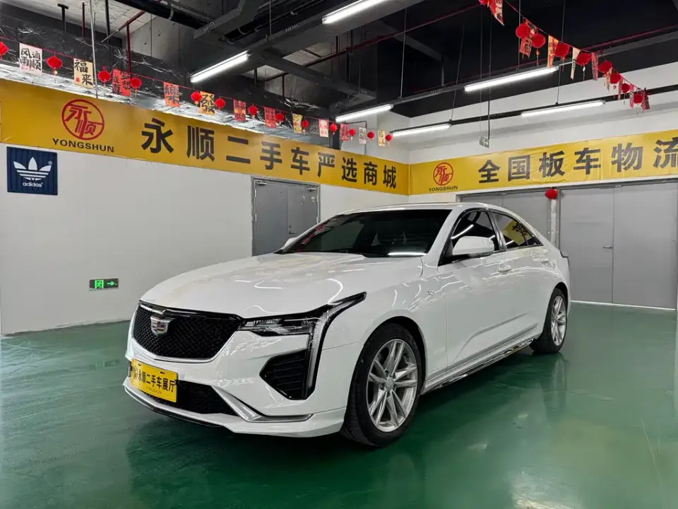 Cadillac CT4