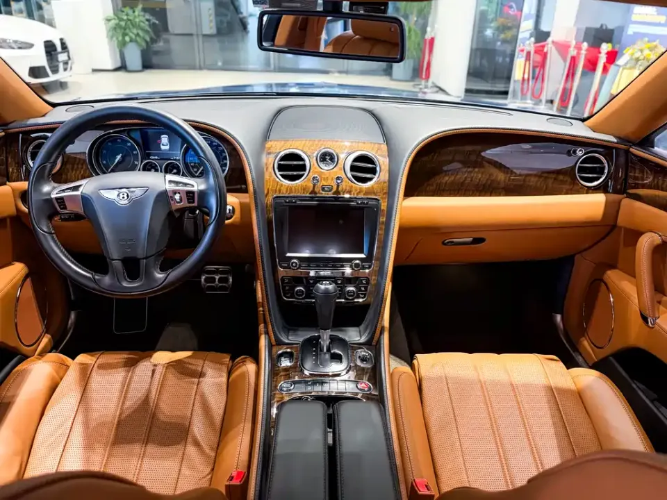 Bentley Flying Spur