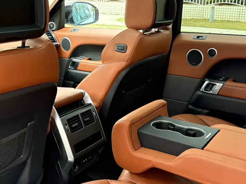 Land Rover Sport