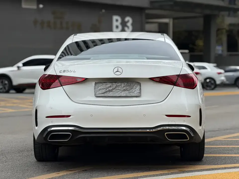 Mercedes-Benz C-Class