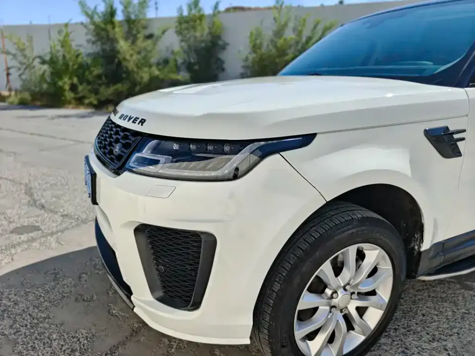 Land Rover Sport