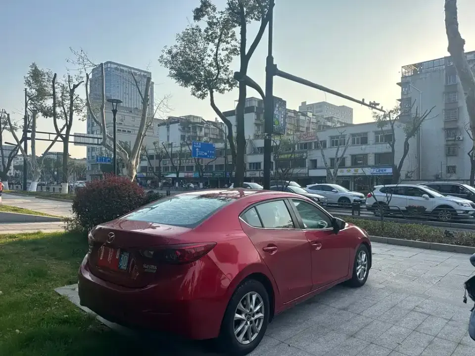 Mazda 3 Axela